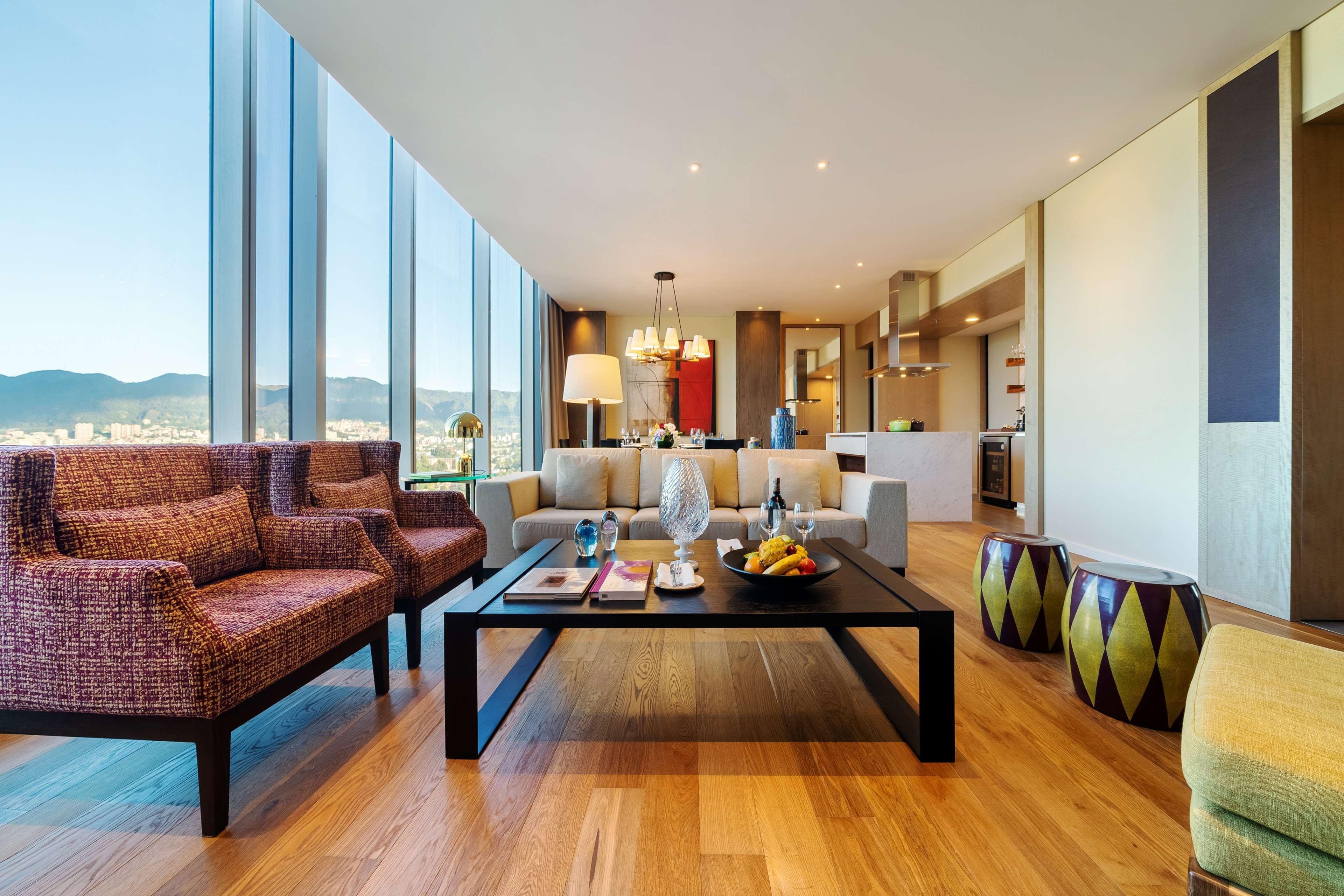 Hotel Grand Hyatt Bogotá Exteriér fotografie A living room at the hotel